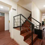 Urbanview Hotel Ellegan Residence Alam Sutera Serpong By Reddoorz