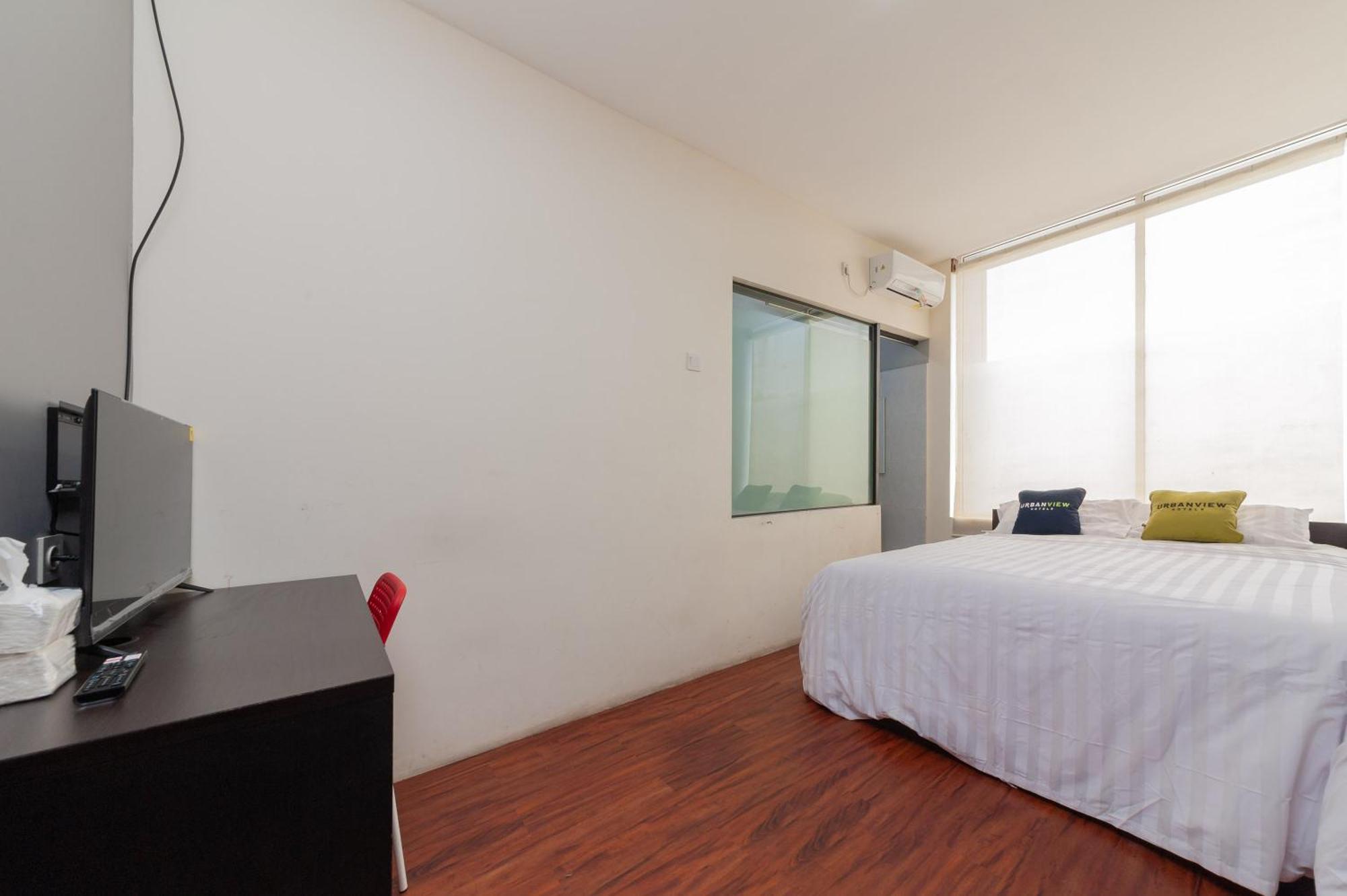 Hotel Urbanview Ellegan Alam Sutera Serpong By Reddoorz