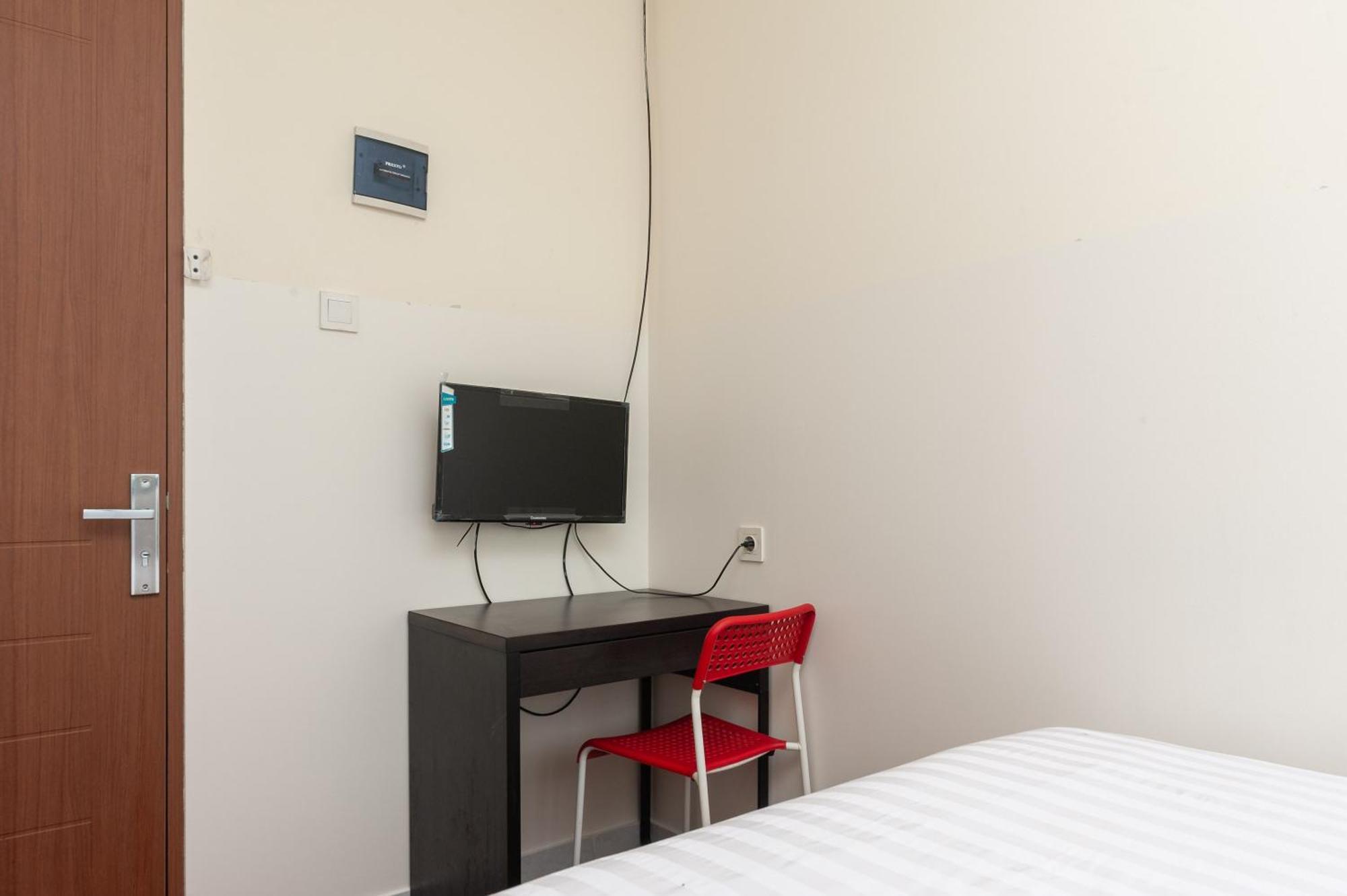 Urbanview Ellegan Alam Sutera Serpong By Reddoorz 3*